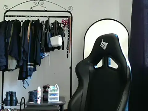 Snapshot of marisilva_br chatting on 02.25.25 marisilva br online show from 02.25.25