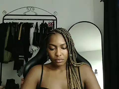 Snapshot of marisilva_br chatting on 02.28.25 marisilva br online show from 02.28.25