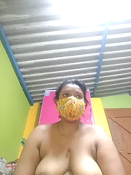 Snapshot of SuperSexyJaneman chatting on 02.27.25 SuperSexyJaneman online show from 02.27.25