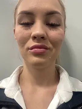 Snapshot of DreamGirl-777 chatting on 01.23.25 DreamGirl-777 online show from 01.23.25