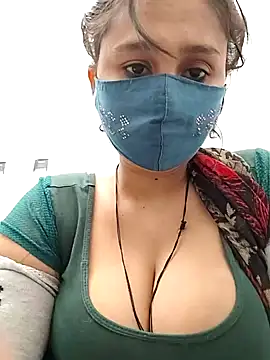 Snapshot of Archna-ji chatting on 02.12.25 Archna-ji online show from 02.12.25