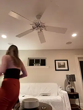 Snapshot of molly_witha_chance chatting on 02.03.25 molly witha chance online show from 02.03.25