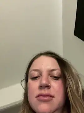 Snapshot of molly_witha_chance chatting on 02.06.25 molly witha chance online show from 02.06.25