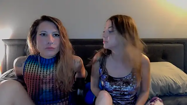 Snapshot of molly_witha_chance chatting on 02.25.25 molly witha chance online show from 02.25.25