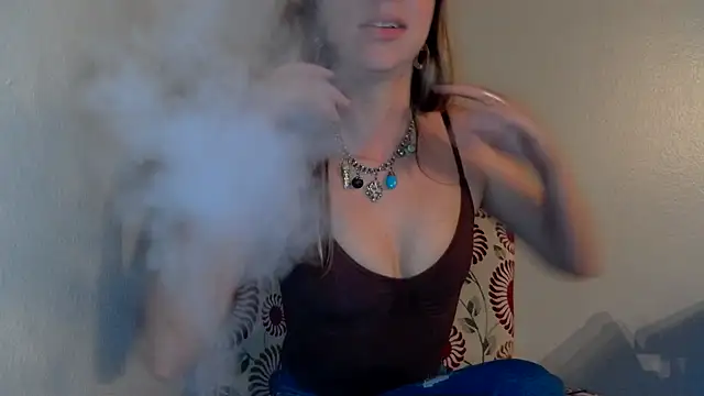 Snapshot of molly_witha_chance chatting on 03.16.25 molly witha chance online show from 03.16.25