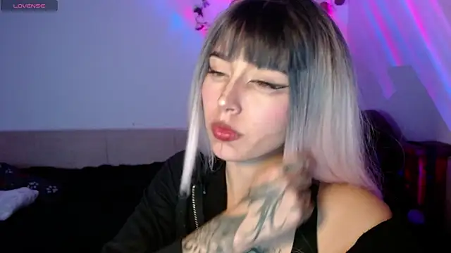 Snapshot of shayla_bbs chatting on 09.10.25 shayla bbs online show from 09.10.25