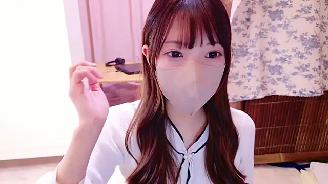 Snapshot of Naachan_ chatting on 01.25.25 Naachan  online show from 01.25.25