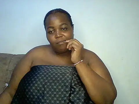 Snapshot of KINKYGIRL30 chatting on 02.24.25 KINKYGIRL30 online show from 02.24.25