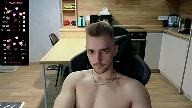 Snapshot of Larstar01 chatting on 01.24.25 Larstar01 online show from 01.24.25