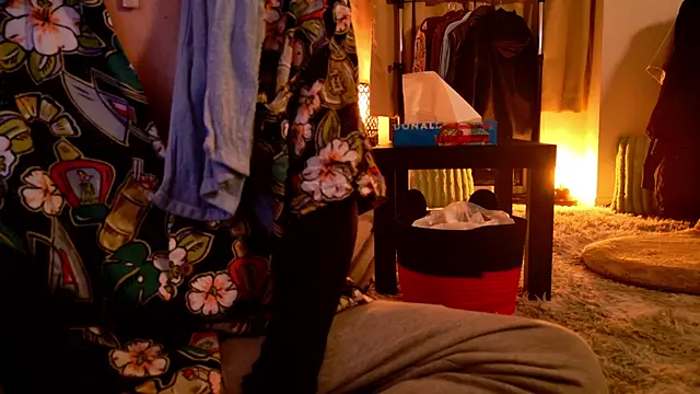 Snapshot of Ashinaga_oj chatting on 02.16.25 Ashinaga oj online show from 02.16.25