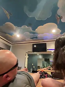 Snapshot of Gin4Cole chatting on 01.01.25 Gin4Cole online show from 01.01.25