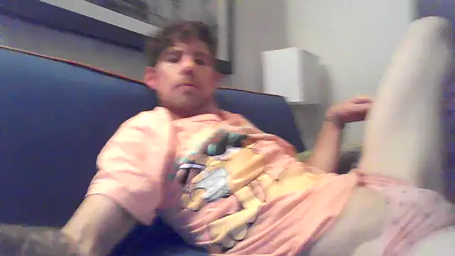 Snapshot of nickybaby chatting on 10.30.25 nickybaby online show from 10.30.25