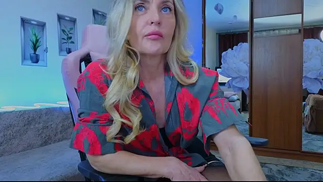 Snapshot of amelia_blondy chatting on 02.02.25 amelia blondy online show from 02.02.25