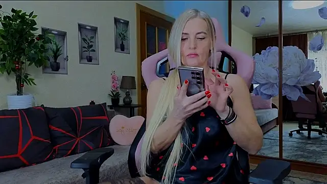 Snapshot of amelia_blondy chatting on 03.12.25 amelia blondy online show from 03.12.25