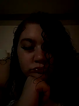 Snapshot of lolabun247 chatting on 10.23.25 lolabun247 online show from 10.23.25