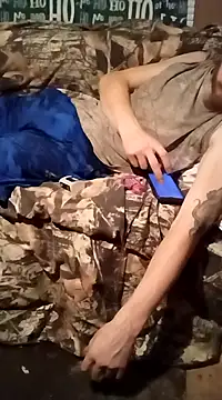 Snapshot of hothippie420 chatting on 12.19.24 hothippie420 online show from 12.19.24