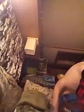 Snapshot of hothippie420 chatting on 03.22.25 hothippie420 online show from 03.22.25