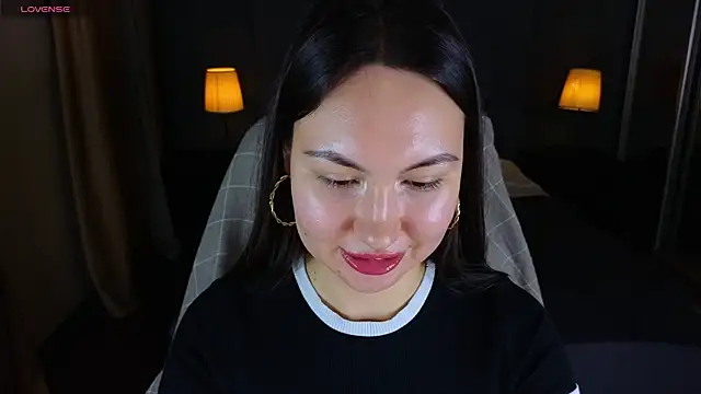 GIGI BENNET online show from 12.29.24