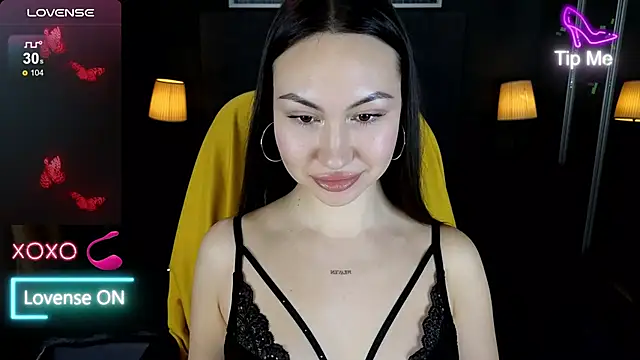 GIGI BENNET online show from 02.24.25