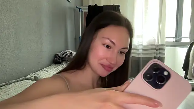 GIGI BENNET online show from 09.13.25