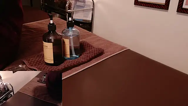 Snapshot of Hanabi-hentai chatting on 02.08.25 Hanabi-hentai online show from 02.08.25