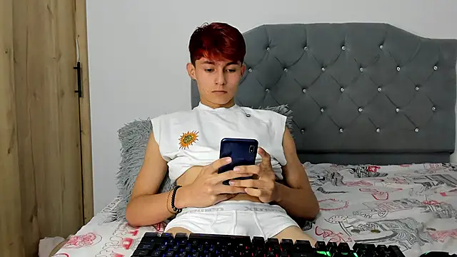 Snapshot of benavides_anthony chatting on 02.25.25 benavides anthony online show from 02.25.25