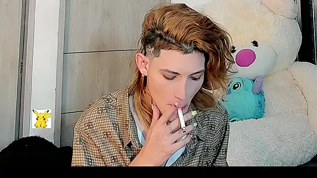 Snapshot of honey_skin chatting on 01.01.25 honey skin online show from 01.01.25