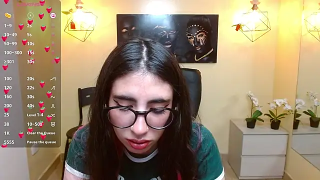 Snapshot of LenaRoses chatting on 01.11.25 LenaRoses online show from 01.11.25