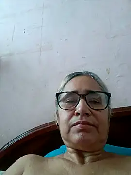  candi online show from 10.13.25