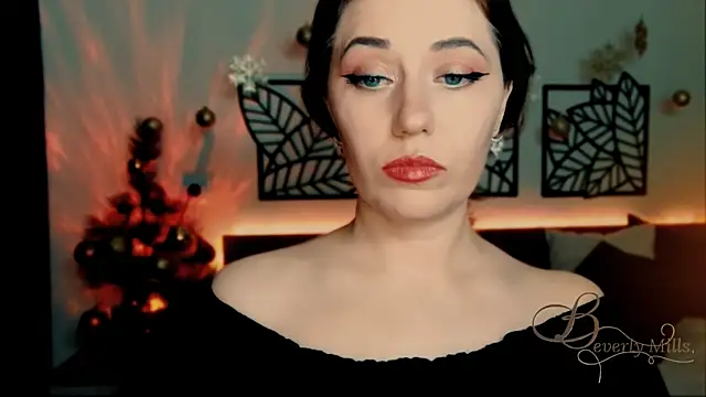 Snapshot of MissBeverlyMills chatting on 01.06.25 MissBeverlyMills online show from 01.06.25