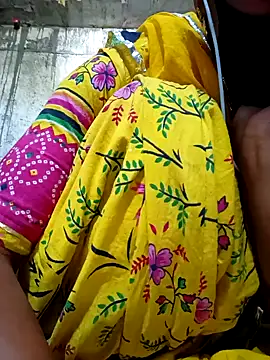 Snapshot of Anushka_Ji chatting on 02.05.25 Anushka Ji online show from 02.05.25