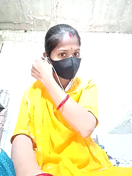 Snapshot of Anushka_Ji chatting on 02.08.25 Anushka Ji online show from 02.08.25