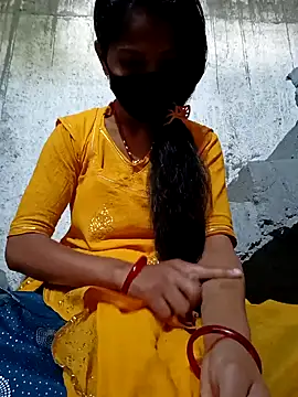 Snapshot of Anushka_Ji chatting on 02.14.25 Anushka Ji online show from 02.14.25