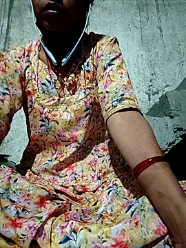 Snapshot of Anushka_Ji chatting on 02.19.25 Anushka Ji online show from 02.19.25