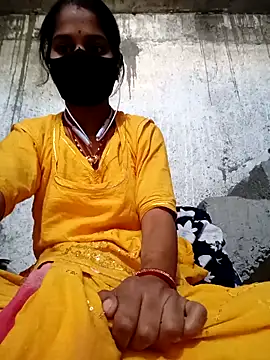 Snapshot of Anushka_Ji chatting on 03.07.25 Anushka Ji online show from 03.07.25