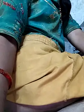 Snapshot of Anushka_Ji chatting on 09.16.25 Anushka Ji online show from 09.16.25