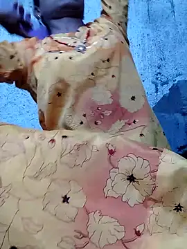 Snapshot of Anushka_Ji chatting on 09.22.25 Anushka Ji online show from 09.22.25