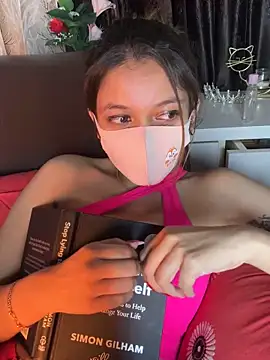 Snapshot of Jen_jennyy1 chatting on 02.22.25 Jen jennyy1 online show from 02.22.25