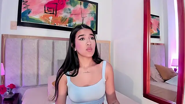 LeaahCarter online show from 12.14.24
