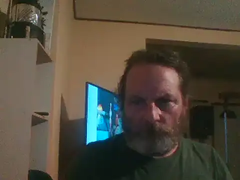 Snapshot of meuall3 chatting on 12.04.24 meuall3 online show from 12.04.24