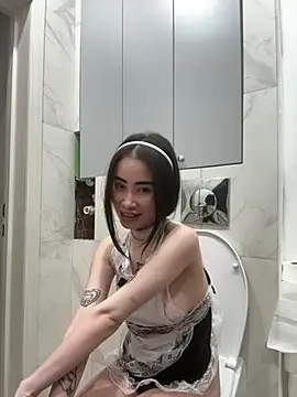 Snapshot of Yunasi chatting on 01.12.25 Yunasi online show from 01.12.25