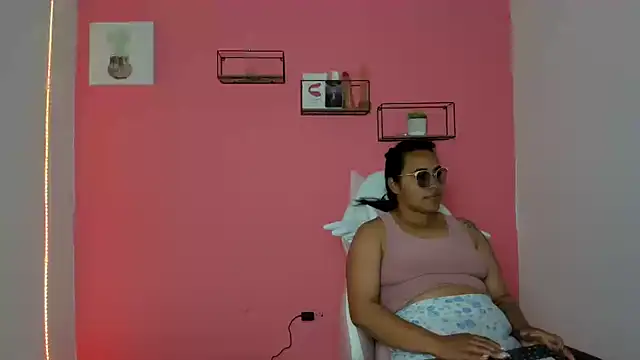 Snapshot of Tita_dirty chatting on 01.28.25 Tita dirty online show from 01.28.25