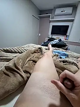 Snapshot of edygaucho3 chatting on 10.16.25 edygaucho3 online show from 10.16.25