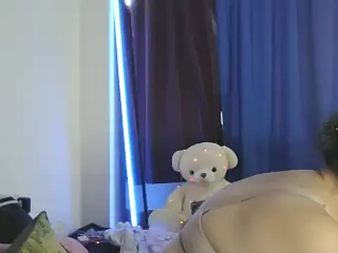 Snapshot of ximenajimenez chatting on 12.31.24 ximenajimenez online show from 12.31.24