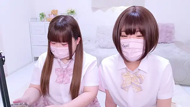 Snapshot of 841_yayoi chatting on 12.18.24 841 yayoi online show from 12.18.24