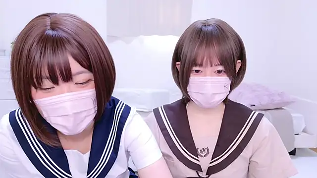 Snapshot of 841_yayoi chatting on 01.05.25 841 yayoi online show from 01.05.25