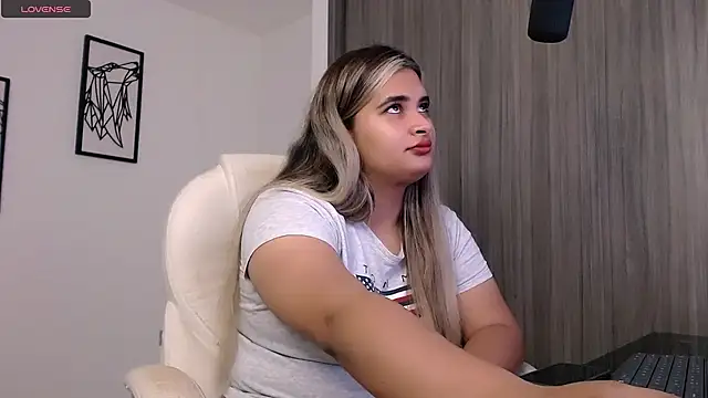 Snapshot of Kathee_zep chatting on 02.23.25 Kathee zep online show from 02.23.25