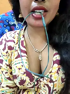 Snapshot of jasss-11 chatting on 12.22.24 jasss-11 online show from 12.22.24