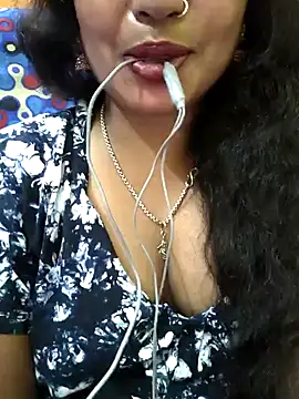 Snapshot of jasss-11 chatting on 02.12.25 jasss-11 online show from 02.12.25