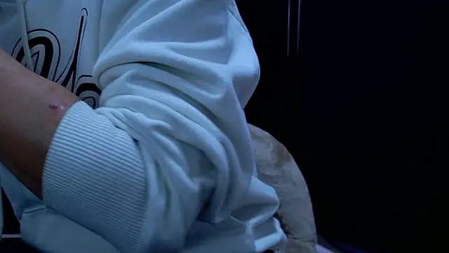 Snapshot of jyupo_bbb_ chatting on 11.08.25 jyupo bbb online show from 11.08.25